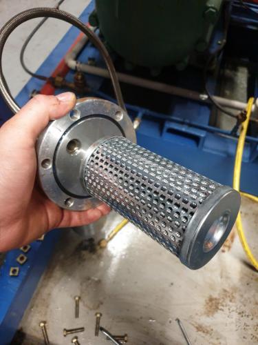 New_oil_filter